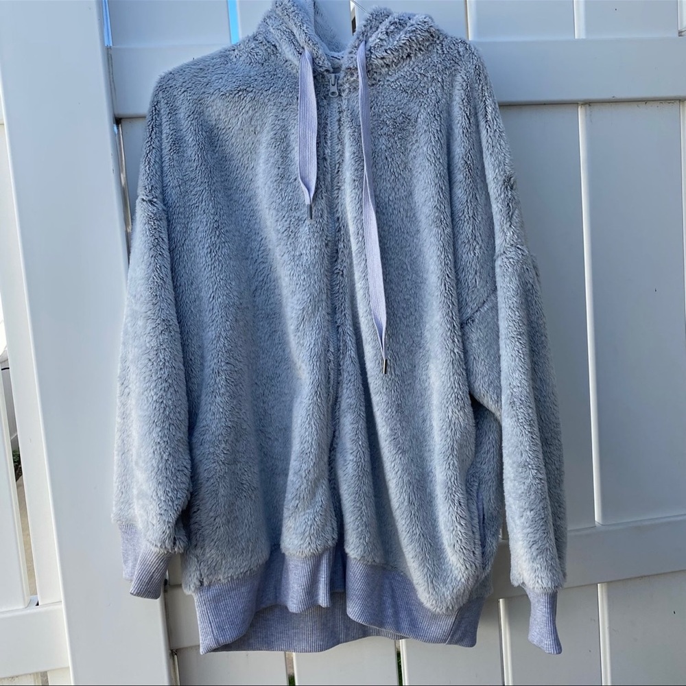 Aerie Sherpa zip up hoodie